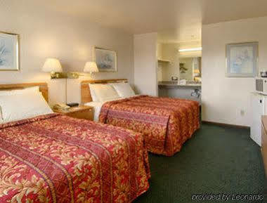 Days Inn Salinas Airport エクステリア 写真